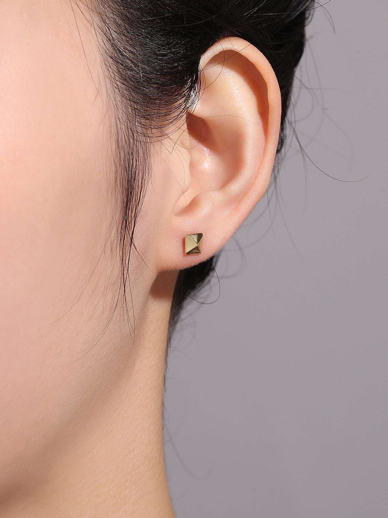 Round, Pyramid & Heart Stud Earrings Set