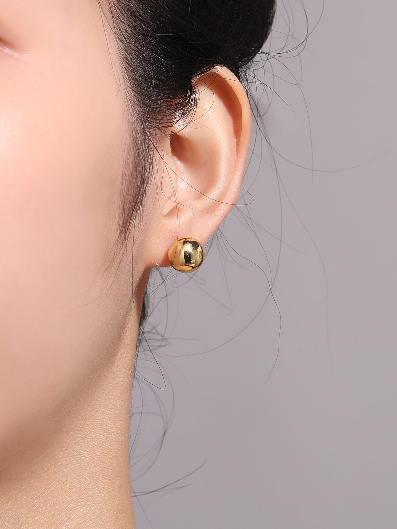 Smooth Ball Stud Earrings