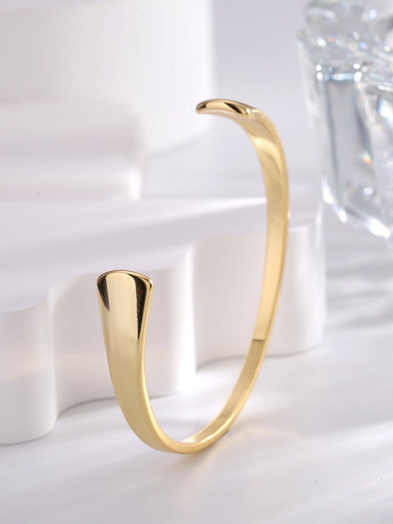 Minimalist Glossy Open Bangle