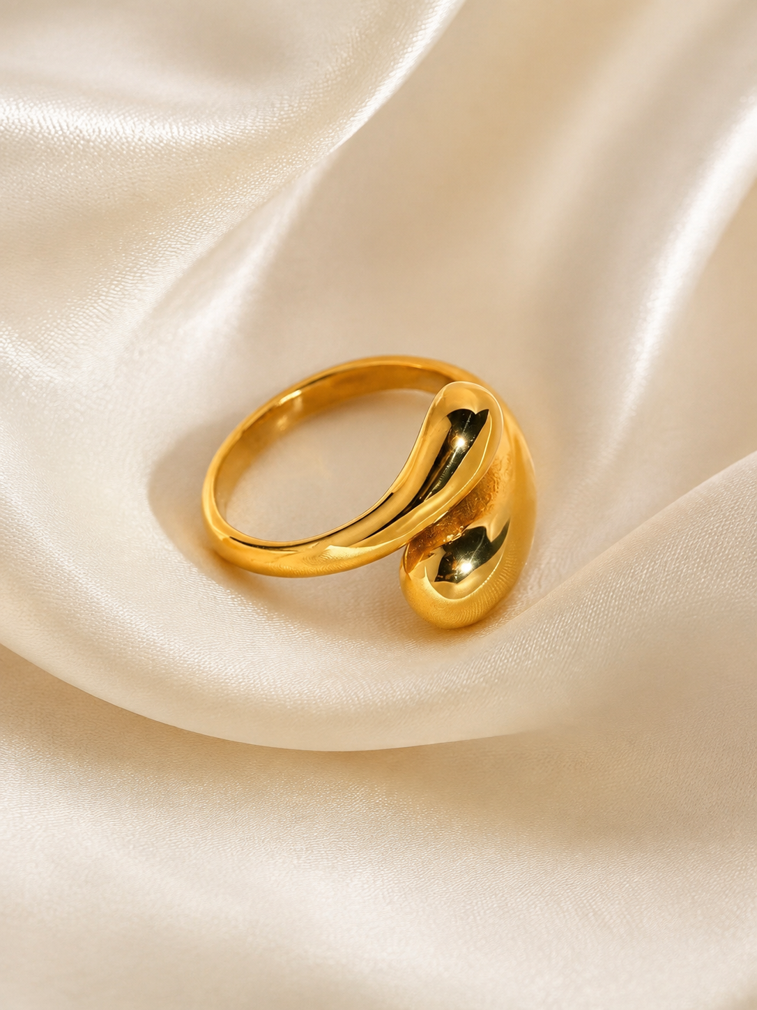 Liquid Drop Wrap Ring